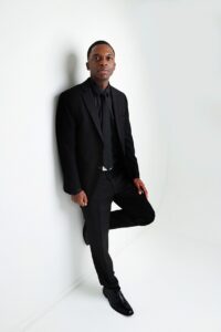 面接での服装は男性にとって私服とスーツのどっちが良いのか？