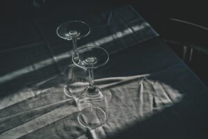 年度末に在職中の方が面接を設定する際の早朝や夜間営業は可能ですか？