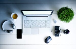 年度末在職中に社用PCの履歴を消す方法と求人サイトの活用法は？