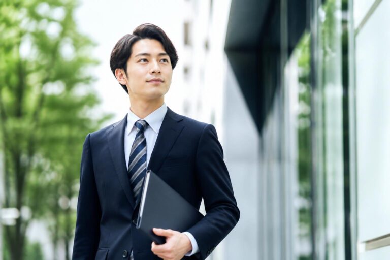 営業からデータアナリストへの転職は可能か？