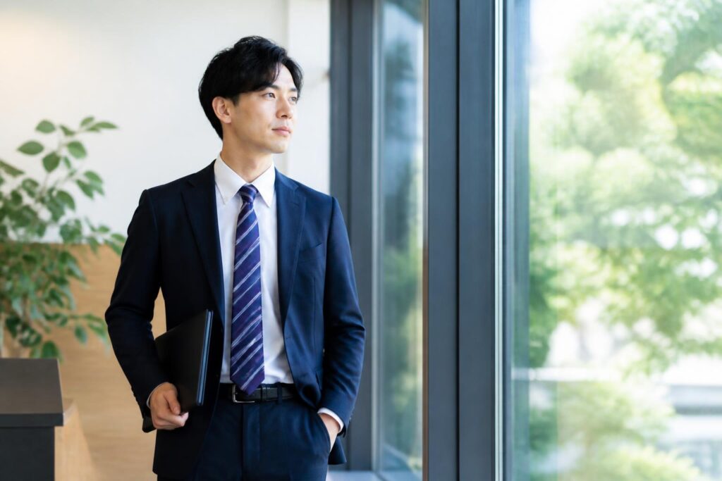 営業職の転職で年収相場はどれくらい?