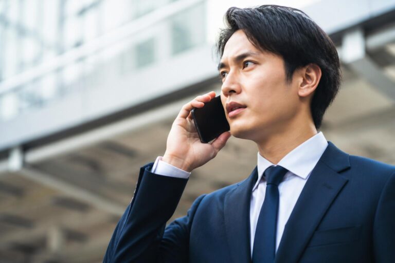 営業職の年度末転職で内定が出る時期はいつ？
